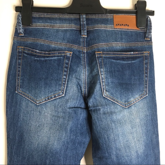 Dollhouse Roll-Up Skinny Capri - Picture 7 of 9